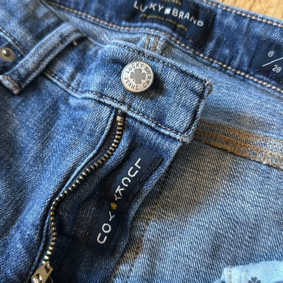 LUCKY Brand Jeans - Picture 10 of 11